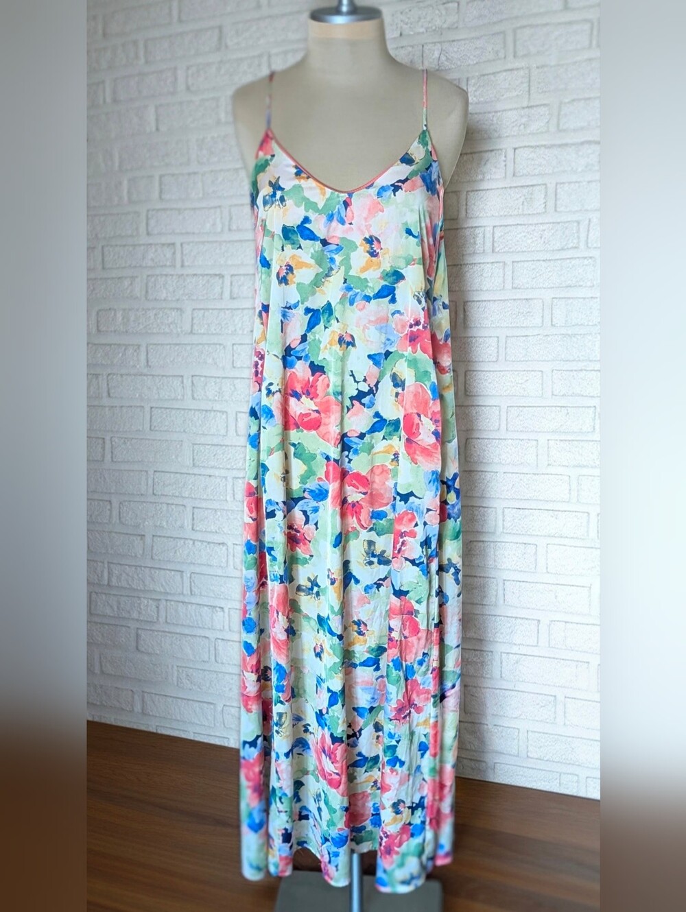 Tahari Arthur S. Levine Coral Pink Dress Size Small